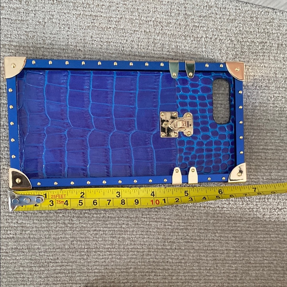 lPhone case Blue Crocodile Pattern Phone Case - Picture 4 of 5